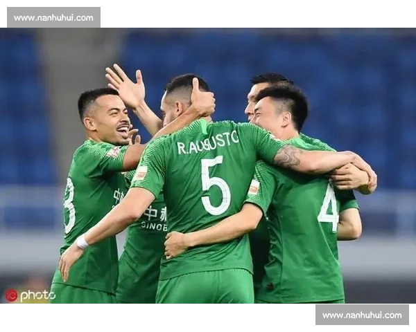 以快速反击为核心构建高效灵活制胜体系的战术新思路全面升级攻防转换节奏