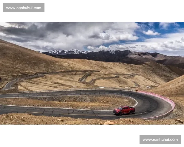 单核带队时代下的英雄孤胆征程与团队极限挑战传奇篇章再启荣耀梦想